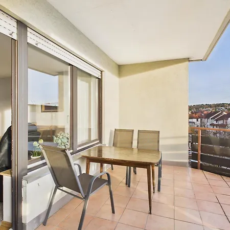 Gemuetliche Mit Balkon Und Ausblick Daire
